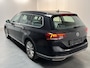 Volkswagen Passat Variant 1.4 TSI PHEV GTE Business / AUTOMAAT/ TREKHAAK/ LEER/ CAMERA/ PARK. SENSOREN/ ERGO COMFORT/ STOELVERWARM./ LED/ TRAVEL ASSIST/ ADAPT. CRUISE/ APP CONNECT/ NAVI/ CLIMA/ DAB