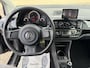 Volkswagen Up! 1.0 move up! BlueMotion,Airco,5drs,Navi,2de eigenaar