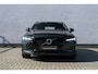Volvo V60 2.0 T6 Plug-in hybrid AWD Plus Dark | Sportstoelen | Trekhaak | Harman Kardon Audio | 360 Camera | Elektrisch Verstelbare Voorstoelen | Adaptive Cruise Control | Keyless |