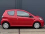 Toyota Aygo 1.0 VVT-i Access 3 deurs - APK TM 17-08-2027 - AIRCO - EL. RAMEN - LED - CENTRALE DEURVERGRENDELING - RADIO/CD - STUURBEKRACHTIGING - AIRBAGS -