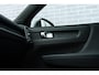 Volvo EX40 Single Motor Extended Range Plus 82 kWh | Stoel-/Stuurverwarming | Trekhaak | Warmtepomp | Adaptieve Cruise Control | BLIS | Parkeercamera |