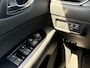 Mazda CX-5 2.0 SkyActiv-G 165 Sport Selected / Automaat /  NL-Auto / 1e-Eigenaar / Head-Up Display / Stuur-/Stoelverwarming / Trekhaak / Cruise-Control / Rondom-Camerazicht / LED / Dodehoek-Detectie / Climate-Control / DAB Radio-Bluetooth / Camera / 19'' LMV / All-Season / ENZ.