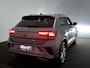 Volkswagen T-Roc 1.5 TSI R-Line Automaat - Stoelverwarming - Camera - Apple Carplay/Android Auto