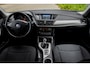BMW X1 SDrive18i Executive (150pk) LCI | Lage KM