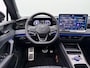 Volkswagen Tiguan 1.5 eHybrid R-Line Edition Panoramadak - Trekhaak - Navigatie - 20 Inch