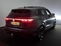 Volkswagen Tiguan 1.5 eHybrid R-Line Edition Panoramadak - Trekhaak - Navigatie - 20 Inch