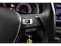 Volkswagen Polo 1.0 TSI Highline 70KW/95Pk, 17" LMV, trekhaak, navigatie, pdc voor en achter, door ons VW Dealeronderhouden en geleverd, carplay