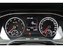 Volkswagen Polo 1.0 TSI Highline 70KW/95Pk, 17" LMV, trekhaak, navigatie, pdc voor en achter, door ons VW Dealeronderhouden en geleverd, carplay