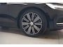 Volvo V60 2.0 T6 AWD Recharge Business Pro [ Leder Comfortstoelen Stuur-&stoelverwarming ]