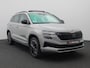 Skoda Karoq 1.5 TSI ACT Sportline Business 150PK DSG Panoramadak, Trekhaak, Achteruitrijcamera, Winterpakket Plus, Keyless, Virtual Pedal, 18'' Lichtmetaal