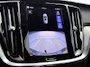Volvo V60 2.0 B4 Plus Dark 1e Eigenaar | Origineel Nederlands Voertuig | Automaat | Trekhaak | Achteruitrijcamera | Apple carplay | Android Auto | Lederen Bekleding | Cruise Control | Stoelverwarming | Stuurverwarming