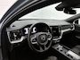 Volvo V60 2.0 B4 Plus Dark 1e Eigenaar | Origineel Nederlands Voertuig | Automaat | Trekhaak | Achteruitrijcamera | Apple carplay | Android Auto | Lederen Bekleding | Cruise Control | Stoelverwarming | Stuurverwarming