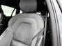Volvo V60 2.0 B4 Plus Dark 1e Eigenaar | Origineel Nederlands Voertuig | Automaat | Trekhaak | Achteruitrijcamera | Apple carplay | Android Auto | Lederen Bekleding | Cruise Control | Stoelverwarming | Stuurverwarming
