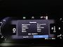 Volvo V60 2.0 B4 Plus Dark 1e Eigenaar | Origineel Nederlands Voertuig | Automaat | Trekhaak | Achteruitrijcamera | Apple carplay | Android Auto | Lederen Bekleding | Cruise Control | Stoelverwarming | Stuurverwarming