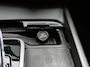 Volvo V60 2.0 B4 Plus Dark 1e Eigenaar | Origineel Nederlands Voertuig | Automaat | Trekhaak | Achteruitrijcamera | Apple carplay | Android Auto | Lederen Bekleding | Cruise Control | Stoelverwarming | Stuurverwarming
