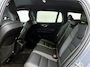 Volvo V60 2.0 B4 Plus Dark 1e Eigenaar | Origineel Nederlands Voertuig | Automaat | Trekhaak | Achteruitrijcamera | Apple carplay | Android Auto | Lederen Bekleding | Cruise Control | Stoelverwarming | Stuurverwarming