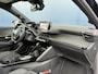 Peugeot 208 1.2 Hybrid 145 e-DCS6 GT | Navigation Pack | Vision Pack | Drive Assist Pack | Panoramadak | Alcantara | Stoelverwarming | Massage