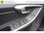 Volvo XC60 2.0 D4 191PK FWD MOMENTUM CAMERA TREKHAAK STOELVERWARMING NAVIGATIE 1/2 LEDER CLIMA CRUISE BLUETOOTH PDC V+A LMV ELECTR.KLEP XENON ENZ...
