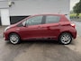 Toyota Yaris 1.5 Hybrid Aspiration Incl: FullMap navigatie, LM velgen, Parkeerhulp camera,  / Lage km stand / keurige super zuinige Yaris!