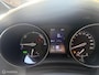 Toyota C-HR / C-HR+ 1.8 Hybrid Dynamic two tone carplay all in