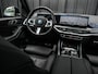 BMW X5 xDrive50e M-Sport Pro | Panoramadak | Achterasbesturing | Massage + Ventilatie | Sky Lounge | 360 Camera | Active Cruise | Harman/Kardon | Iconic Glow | BMW Gesture Control | HUD | Soft Close | Luchtvering | Trekhaak |