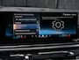 BMW X5 xDrive50e M-Sport Pro | Panoramadak | Achterasbesturing | Massage + Ventilatie | Sky Lounge | 360 Camera | Active Cruise | Harman/Kardon | Iconic Glow | BMW Gesture Control | HUD | Soft Close | Luchtvering | Trekhaak |