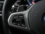 BMW X5 xDrive50e M-Sport Pro | Panoramadak | Achterasbesturing | Massage + Ventilatie | Sky Lounge | 360 Camera | Active Cruise | Harman/Kardon | Iconic Glow | BMW Gesture Control | HUD | Soft Close | Luchtvering | Trekhaak |