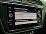 Volkswagen Tiguan 2.0 TSI 4Motion R-Line - Navi / Bluetooth / Lane assist