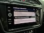 Volkswagen Tiguan 2.0 TSI 4Motion R-Line - Navi / Bluetooth / Lane assist