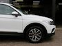 Volkswagen Tiguan 1.4 TSI 245pk eHybrid / Digitaal dashboard / Camera / 17 Inch / BOVAG garantie