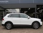 Volkswagen Tiguan 1.4 TSI 245pk eHybrid / Digitaal dashboard / Camera / 17 Inch / BOVAG garantie