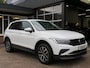 Volkswagen Tiguan 1.4 TSI 245pk eHybrid / Digitaal dashboard / Camera / 17 Inch / BOVAG garantie