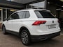 Volkswagen Tiguan 1.4 TSI 245pk eHybrid / Digitaal dashboard / Camera / 17 Inch / BOVAG garantie