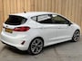 Ford Fiesta 1.0 EcoBoost ST-Line Apple CarPlay/Android Auto | Cruise & climate control | Elektrische ramen voor | Navigatiesysteem | LED dagrijverlichting | Parkeersensoren achter | Sportstoelen