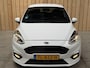 Ford Fiesta 1.0 EcoBoost ST-Line Apple CarPlay/Android Auto | Cruise & climate control | Elektrische ramen voor | Navigatiesysteem | LED dagrijverlichting | Parkeersensoren achter | Sportstoelen