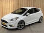 Ford Fiesta 1.0 EcoBoost ST-Line Apple CarPlay/Android Auto | Cruise & climate control | Elektrische ramen voor | Navigatiesysteem | LED dagrijverlichting | Parkeersensoren achter | Sportstoelen