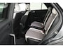 Volkswagen T-Roc 2.0 TSI 4Motion Sport (PANORAMADAK, STOEL/STUUR VERWARMING, TREKHAAK, PARKEERSENSOREN)