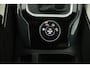 Volkswagen T-Roc 2.0 TSI 4Motion Sport (PANORAMADAK, STOEL/STUUR VERWARMING, TREKHAAK, PARKEERSENSOREN)
