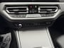 BMW 3-Serie 320e Touring Business Edition Plus 204 Pk |Navigatie | Cruise | Panoramadak | Camera | 17".