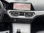 BMW 3-Serie 320e Touring Business Edition Plus 204 Pk |Navigatie | Cruise | Panoramadak | Camera | 17".