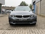 BMW 3-Serie 320e Touring Business Edition Plus 204 Pk |Navigatie | Cruise | Panoramadak | Camera | 17".