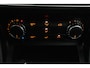 Mercedes-Benz CLA 180 BlueEFF. Ambition (NAVIGATIE, PARKEERSENSOREN, CRUISE CONTROL)