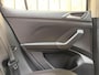 Volkswagen T-Cross 1.0 TSI Life Apple CarPlay/Android Auto | Airconditioning | Cruise control adaptief | DAB ontvanger | Dode hoek detectie | Navigatiesysteem | Parkeersensoren voor en achter