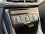 Volkswagen T-Cross 1.0 TSI Life Apple CarPlay/Android Auto | Airconditioning | Cruise control adaptief | DAB ontvanger | Dode hoek detectie | Navigatiesysteem | Parkeersensoren voor en achter