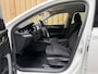 Skoda Octavia Combi 1.0 e-TSI Business Edition Plus Automaat | Achteruitrijcamera | Apple CarPlay/Android Auto | Adaptieve cruise control | Climate control | LED verlichting | Signaalkleur | Parkeersensoren voor en achter