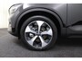 Volvo XC40 2.0 B4 Plus Dark | Panoramadak | Trekhaak | 19 inch velgen | Elektrisch Verstelbare Stoelen |