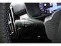 Volvo XC40 2.0 B4 Plus Dark | Panoramadak | Trekhaak | 19 inch velgen | Elektrisch Verstelbare Stoelen |