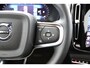 Volvo XC40 2.0 B4 Plus Dark | Panoramadak | Trekhaak | 19 inch velgen | Elektrisch Verstelbare Stoelen |