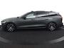 Volvo V60 2.0 T8 Plug-in hybrid AWD Plus Dark | Panoramadak | Trekhaak | Sportstoelen | Head-Up | 360 Camera |