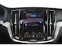 Volvo V60 2.0 T8 Plug-in hybrid AWD Plus Dark | Panoramadak | Trekhaak | Sportstoelen | Head-Up | 360 Camera |